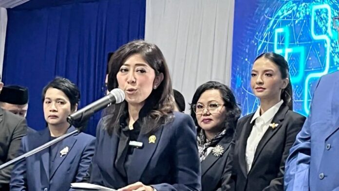 Menteri Meutya Hafid Lantik Pejabat Komdigi, Raline Shah Stafsus