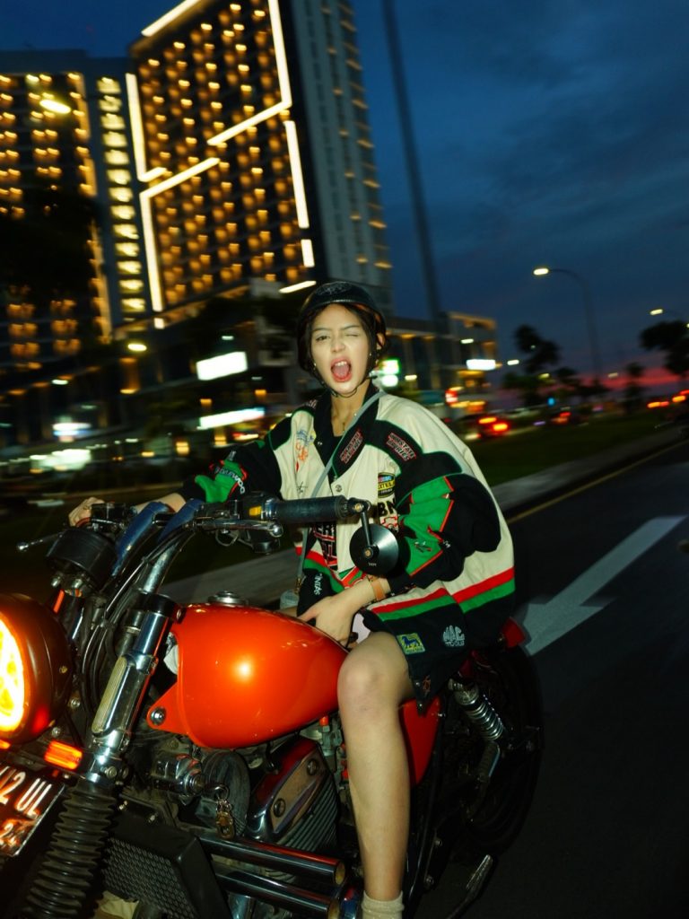 FOTO : Penampilan Nira, Selebgram Makassar yang Bikin Pria Terpesona, Termasuk Pengusaha Candra 4 niraakuuu 674487993