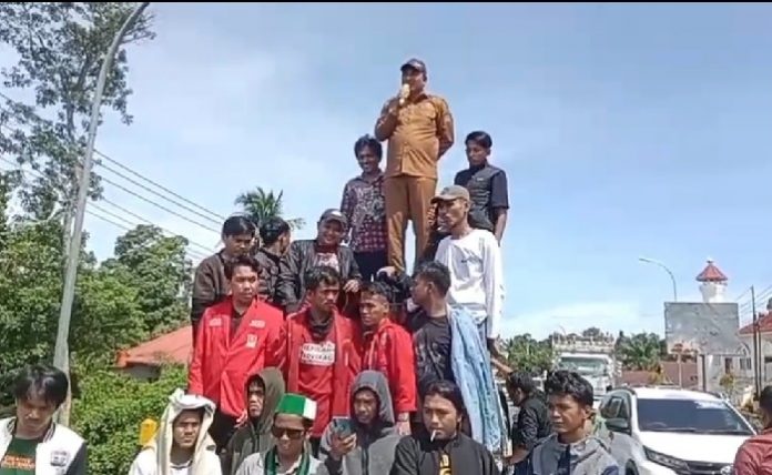 Di Hadapan Massa, Bupati Luwu Utara Tegaskan dukungan Pembentukan Provinsi Luwu Raya
